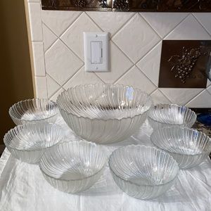 Vintage Arcoroc Seabreeze Glass Bowl Set of 6 bowls  & large salad servi…